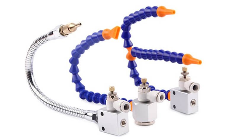flexible coolant pipe (8)