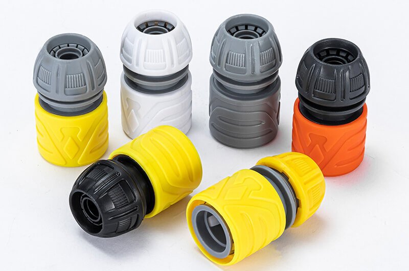hose connector (23)